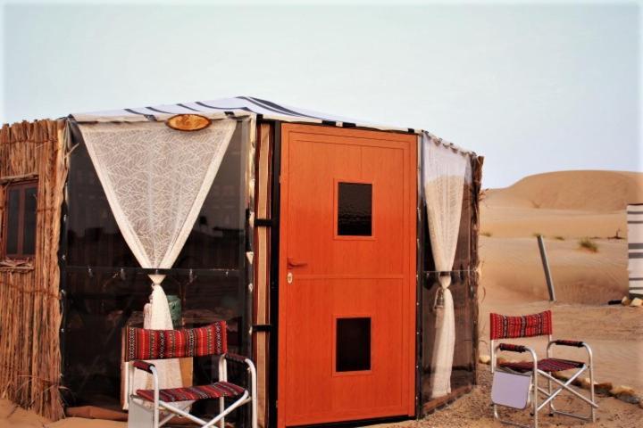 Legend Desert Camp Luxury tent