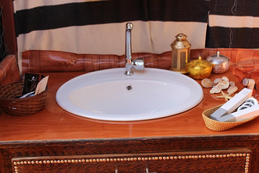 Legend Desert Camp Luxury tent Fulayj al Masha'ikh
